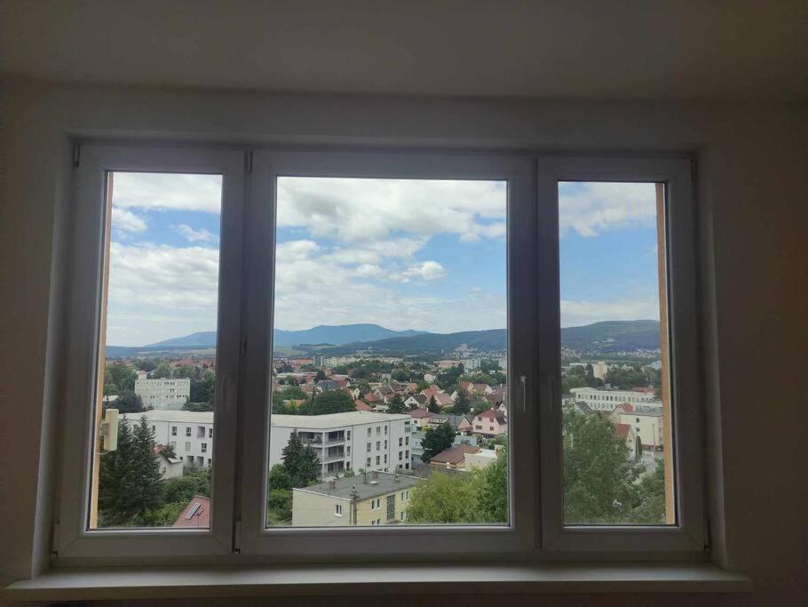 Sky Apartment Prievidza Eksteriør bilde